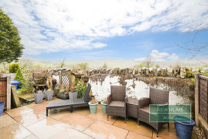 Photo 6- click for photo gallery